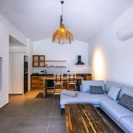 Region Random Villas By Lookbookholiday * Олудениз