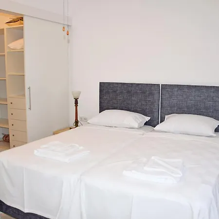 Region Random Villas By Lookbookholiday Вилла *