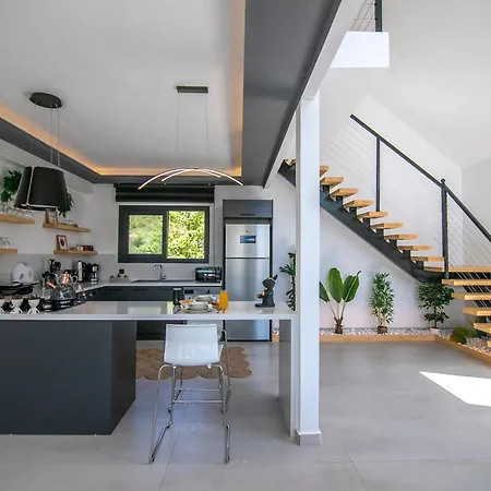 Region Random Villas By Lookbookholiday Villa *